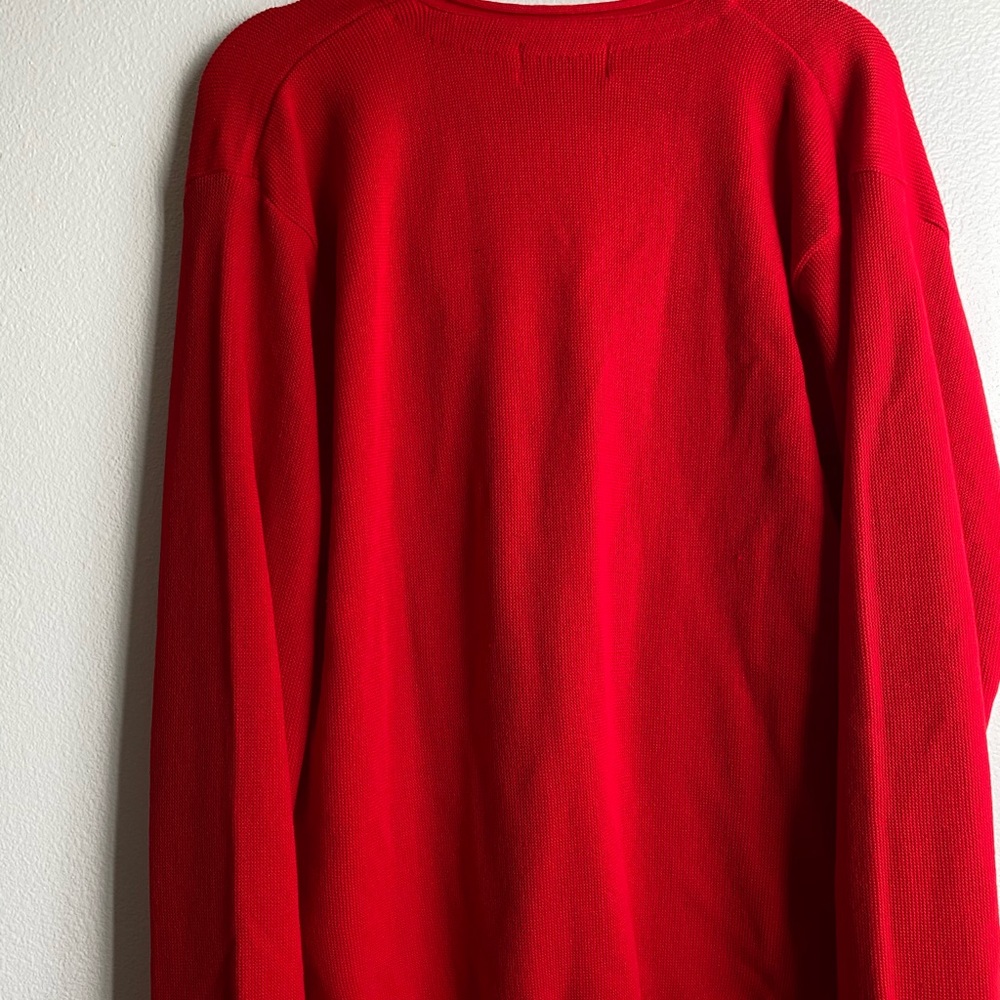RED V-NECK SWEATER - Picture 5 of 5